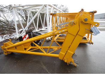 Derek bergerak LIEBHERR LTM 1300