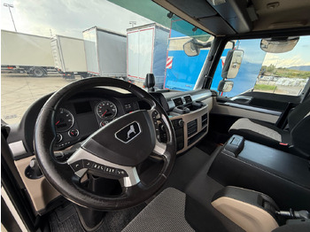 Truk box MAN 12.220 BL TGL E6 (Van): gambar 5 Truk box MAN 12.220 BL TGL E6 (Van): gambar 5