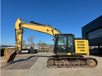 Ekskavator perayap CATERPILLAR 320E