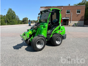 Skid steer AVANT