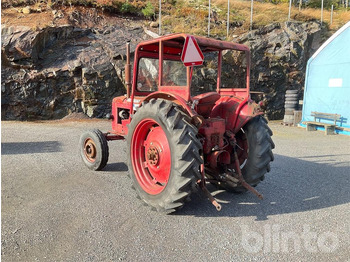 Traktor VOLVO