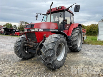 Traktor CASE IH Maxxum