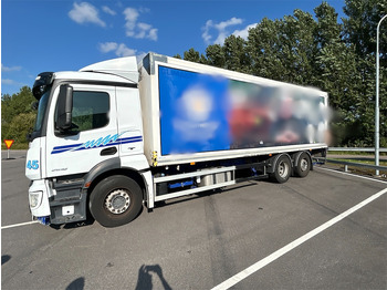 Truk berpendingin MERCEDES-BENZ