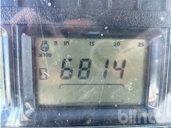 Traktor New Holland TM115 (2001): gambar 5 Traktor New Holland TM115 (2001): gambar 5