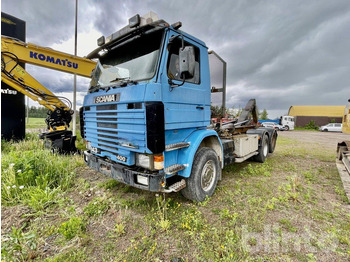 Hook lift SCANIA R143