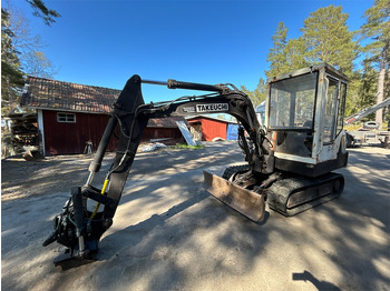 Ekskavator perayap TAKEUCHI