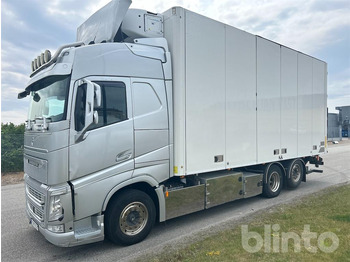 Truk VOLVO FH