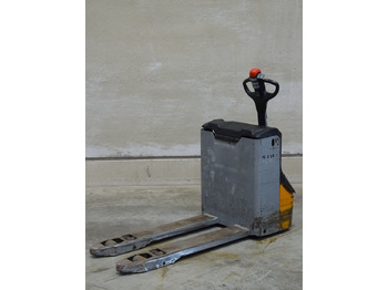Truk pallet STILL