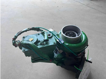 Turbo untuk Penyemprot self-propelled baru BorgWarner RE335688: gambar 3