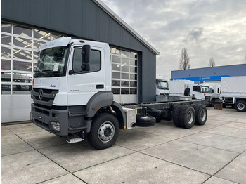 Truk sasis MERCEDES-BENZ Axor 3344