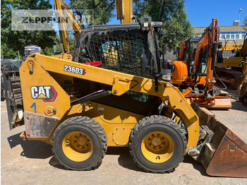 Skid steer CATERPILLAR