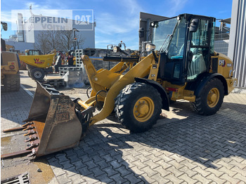 Wheel loader CATERPILLAR 906M
