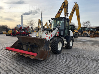 Wheel loader CATERPILLAR 908M