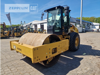 Pemadat CATERPILLAR CS66B