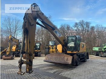 Mesin pengisi CATERPILLAR MH3022