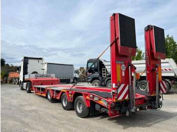Semi-trailer low bed GOLDHOFER STN