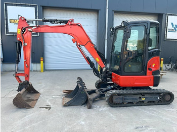 Ekskavator mini KUBOTA