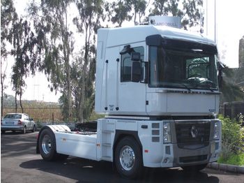 Tractor head RENAULT NEW MAGNUM: gambar 1