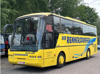 Bus pariwisata NEOPLAN
