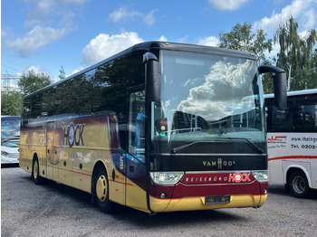 Bus pariwisata VAN HOOL