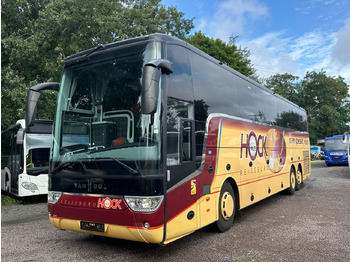 Bus pariwisata VAN HOOL