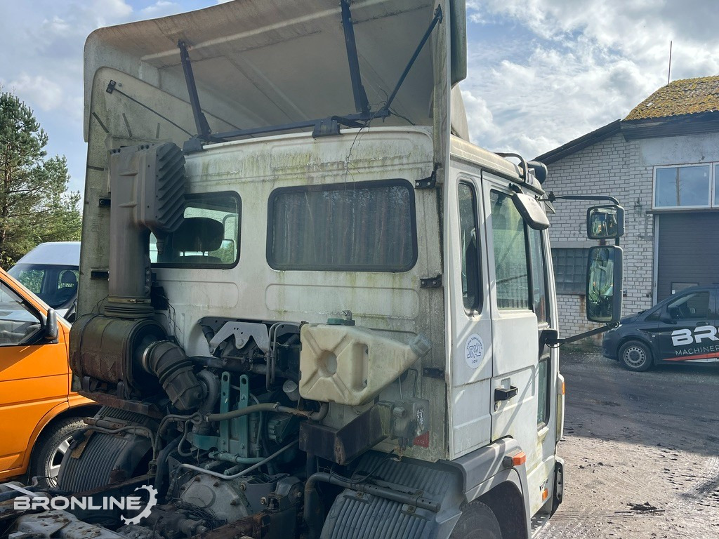 1999 Volvo FL6 Chassis 4x2 N2 - Truk sasis: gambar 5 1999 Volvo FL6 Chassis 4x2 N2 - Truk sasis: gambar 5
