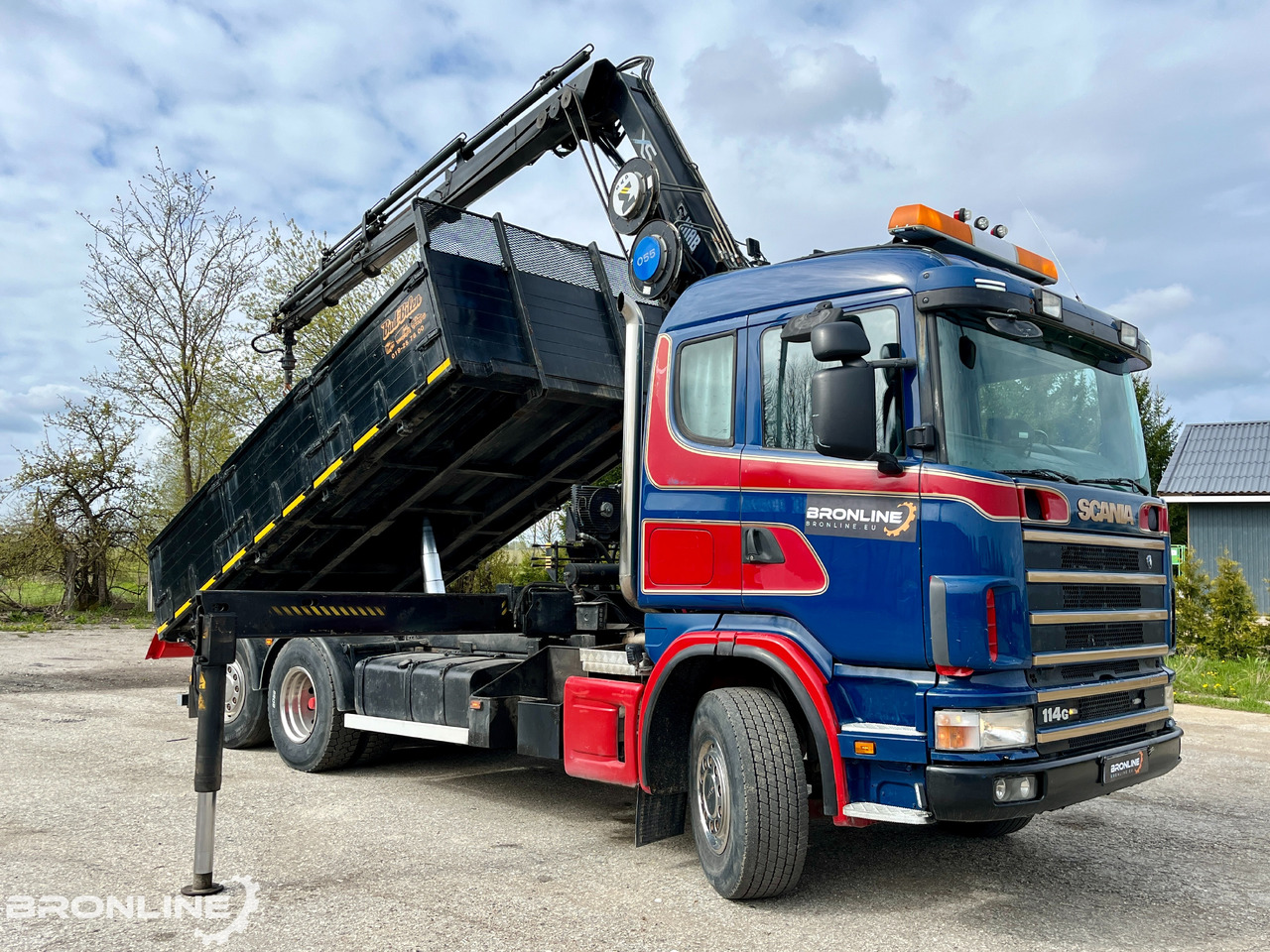 2002 SCANIA R114 6X2*4 Tipper+HIAB 166-e5 crane - Truk jungkit, Truk derek: gambar 2 2002 SCANIA R114 6X2*4 Tipper+HIAB 166-e5 crane - Truk jungkit, Truk derek: gambar 2