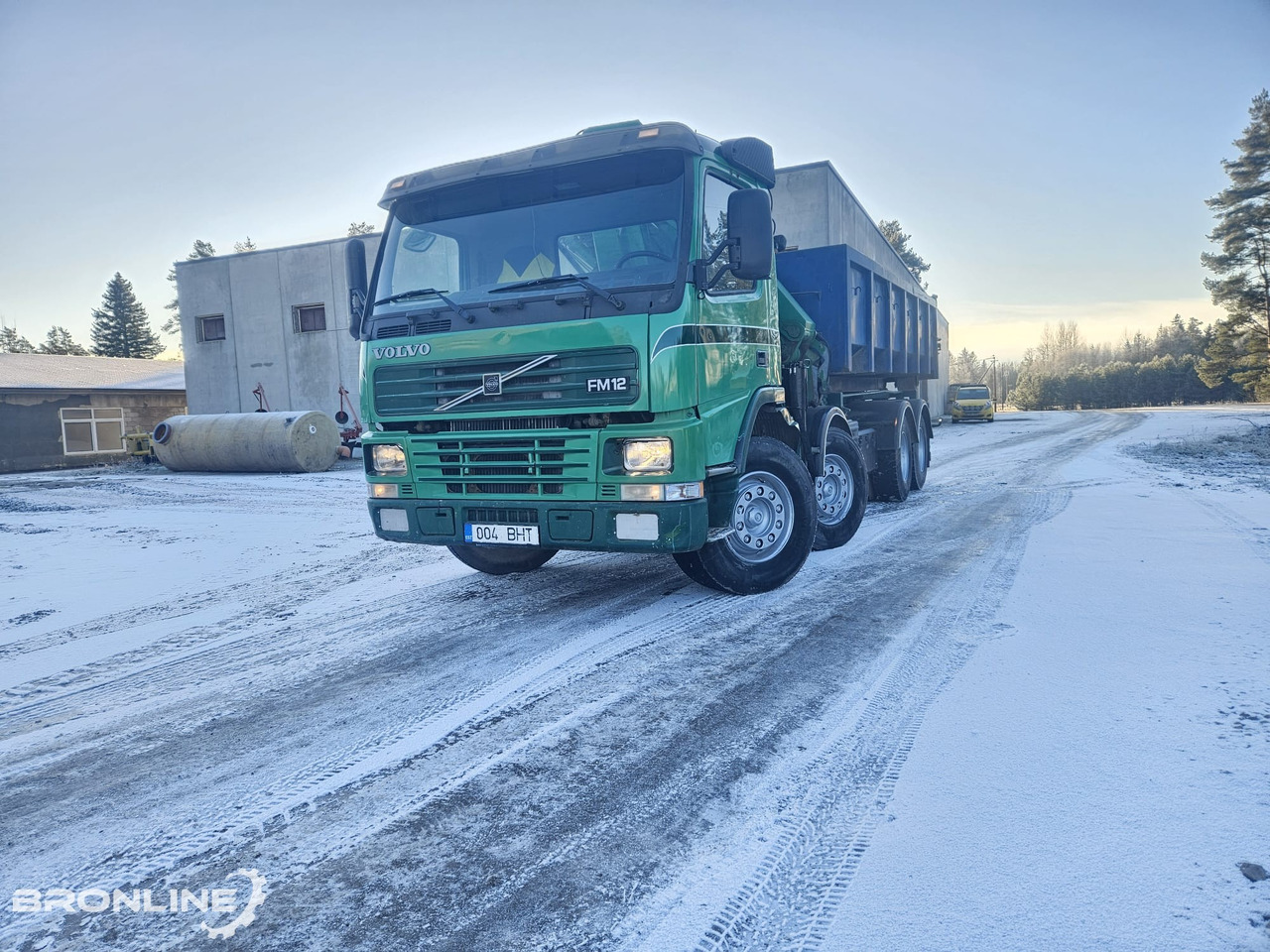 2002 Volvo FM12 8x4 Cable lift + Crane HMF - Truk pembawa sistem kabel, Truk derek: gambar 3 2002 Volvo FM12 8x4 Cable lift + Crane HMF - Truk pembawa sistem kabel, Truk derek: gambar 3