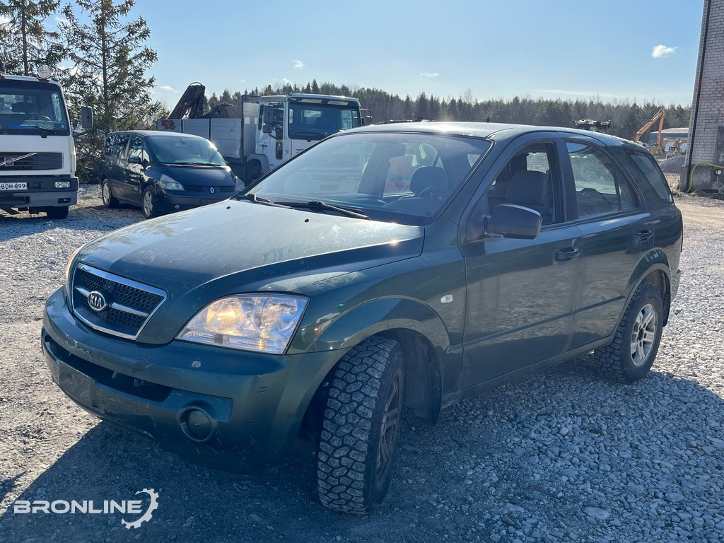 2004 KIA Sorento 4x4 - Mobil: gambar 2 2004 KIA Sorento 4x4 - Mobil: gambar 2