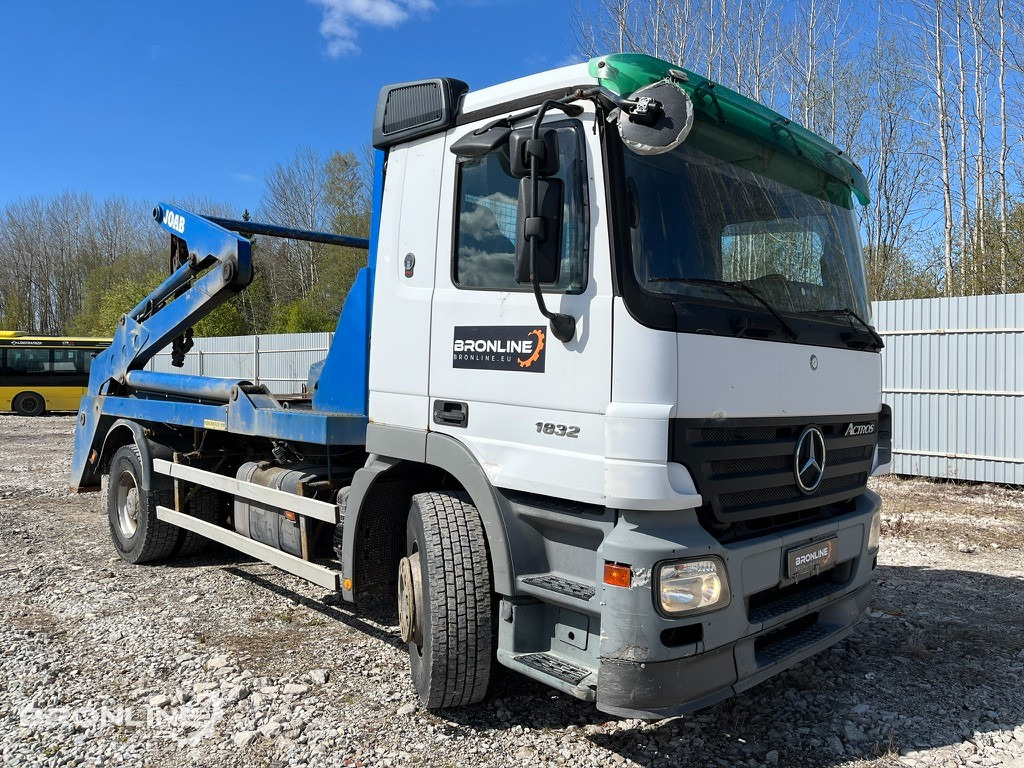 2004 Mercedes-Benz Actros 1832 Skip Loader Joab - Truk skip loader: gambar 2 2004 Mercedes-Benz Actros 1832 Skip Loader Joab - Truk skip loader: gambar 2