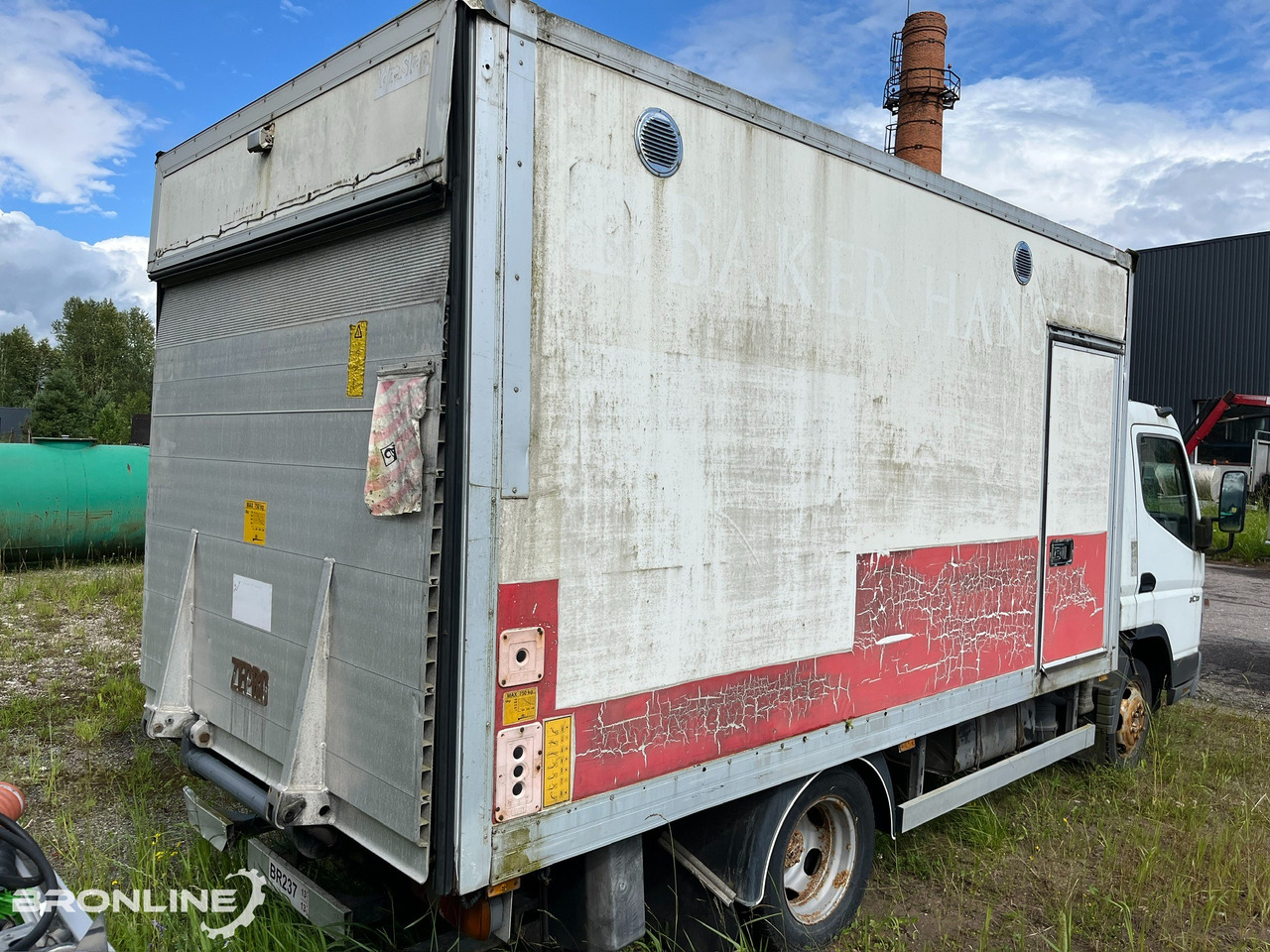 2007 Mitsubishi Fuso Canter 3c13 BOX - Truk berpendingin: gambar 5 2007 Mitsubishi Fuso Canter 3c13 BOX - Truk berpendingin: gambar 5