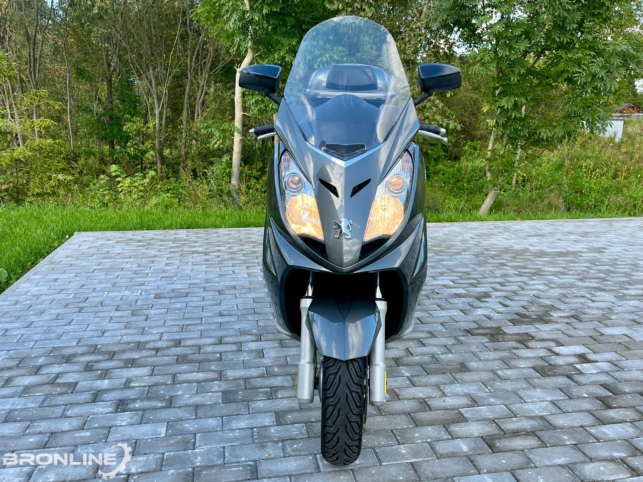 2010 PEUGEOT SATELIS 500cc - Sepeda motor: gambar 3 2010 PEUGEOT SATELIS 500cc - Sepeda motor: gambar 3