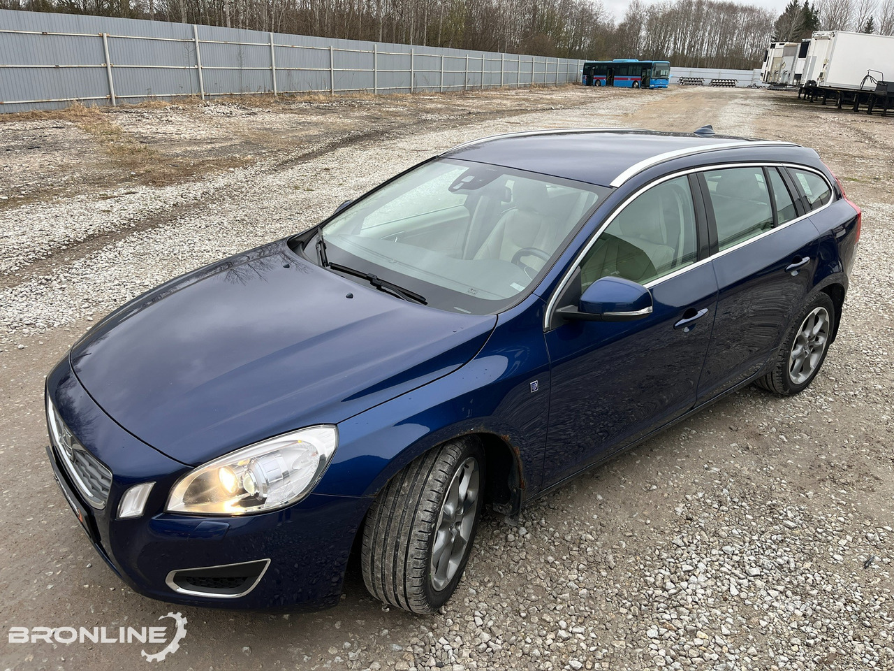 2011 Volvo V60 1.6 84kW Low mileage - Mobil: gambar 5 2011 Volvo V60 1.6 84kW Low mileage - Mobil: gambar 5