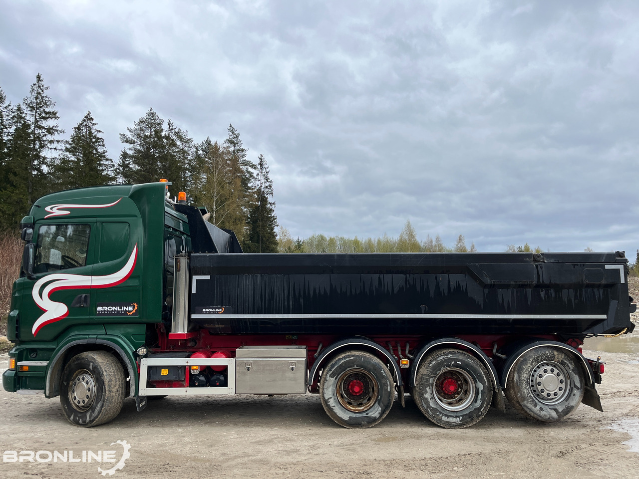 Truk jungkit 2013 V8 SCANIA R560 8X4 Tipper/Kallur/Retarder: gambar 15