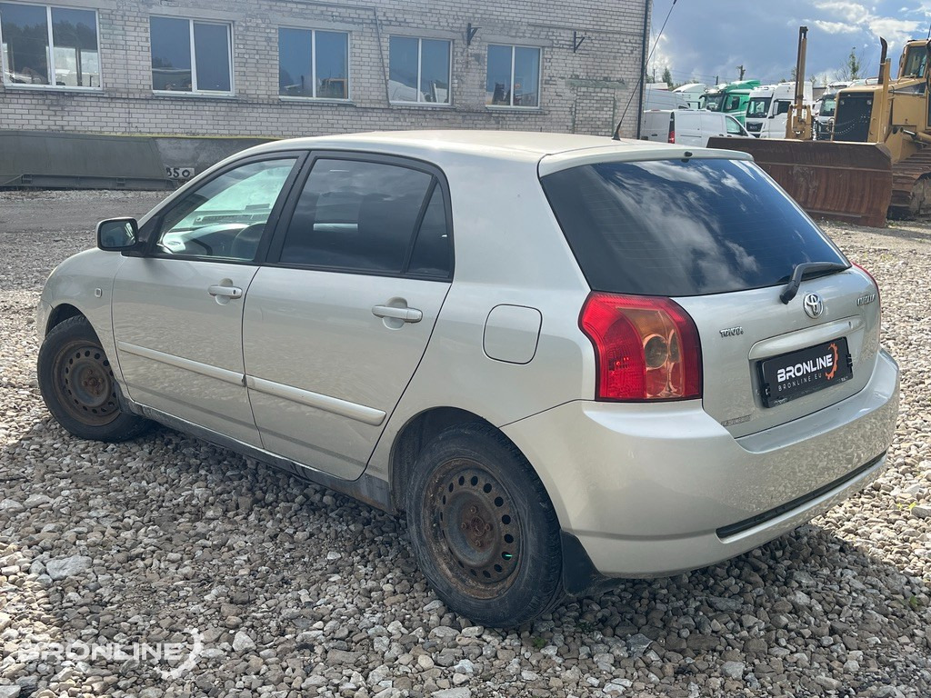 2005 Toyota Corolla 1.6 81kW - Peralatan lainnya: gambar 5 2005 Toyota Corolla 1.6 81kW - Peralatan lainnya: gambar 5