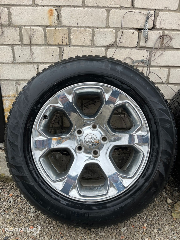 RAM 1500 Wheels 275/60 R20 - Roda: gambar 3 RAM 1500 Wheels 275/60 R20 - Roda: gambar 3