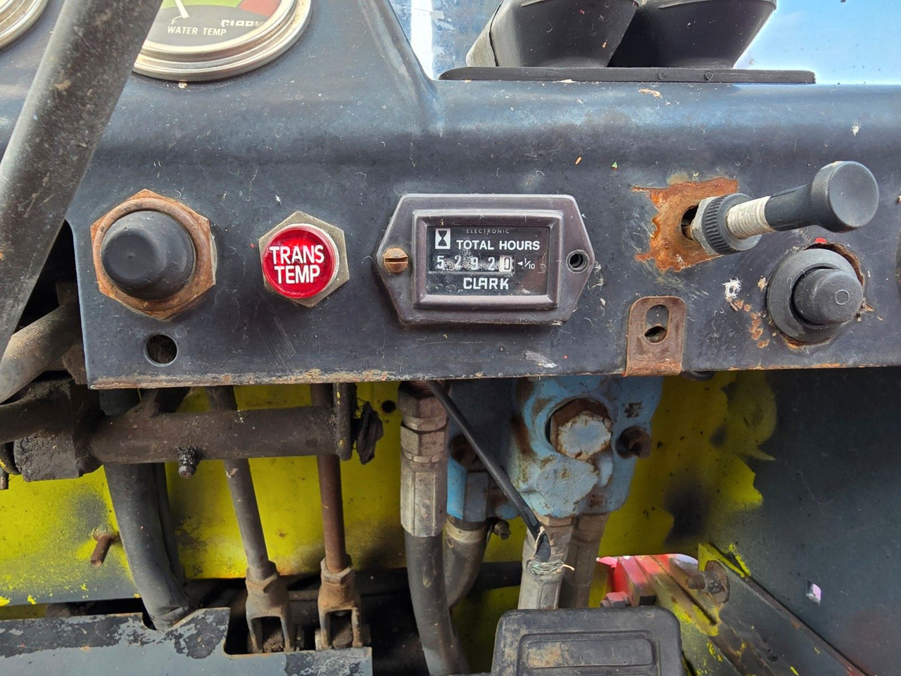 Clark Gabelstapler Stapler clark C 500 YS 80 PD 5T - Forklift diesel: gambar 3 Clark Gabelstapler Stapler clark C 500 YS 80 PD 5T - Forklift diesel: gambar 3