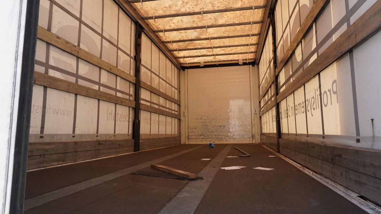 Kögel AW 18 Anhänger Pritsche + Plane SAF BDF - Trailer pengangkut mobil: gambar 3 Kögel AW 18 Anhänger Pritsche + Plane SAF BDF - Trailer pengangkut mobil: gambar 3