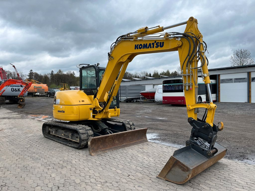 Komatsu PC80MR-5E0 PC80 HS08 8000 Kg Tilt ab 1.082€ mtl. - Ekskavator mini: gambar 3 Komatsu PC80MR-5E0 PC80 HS08 8000 Kg Tilt ab 1.082€ mtl. - Ekskavator mini: gambar 3