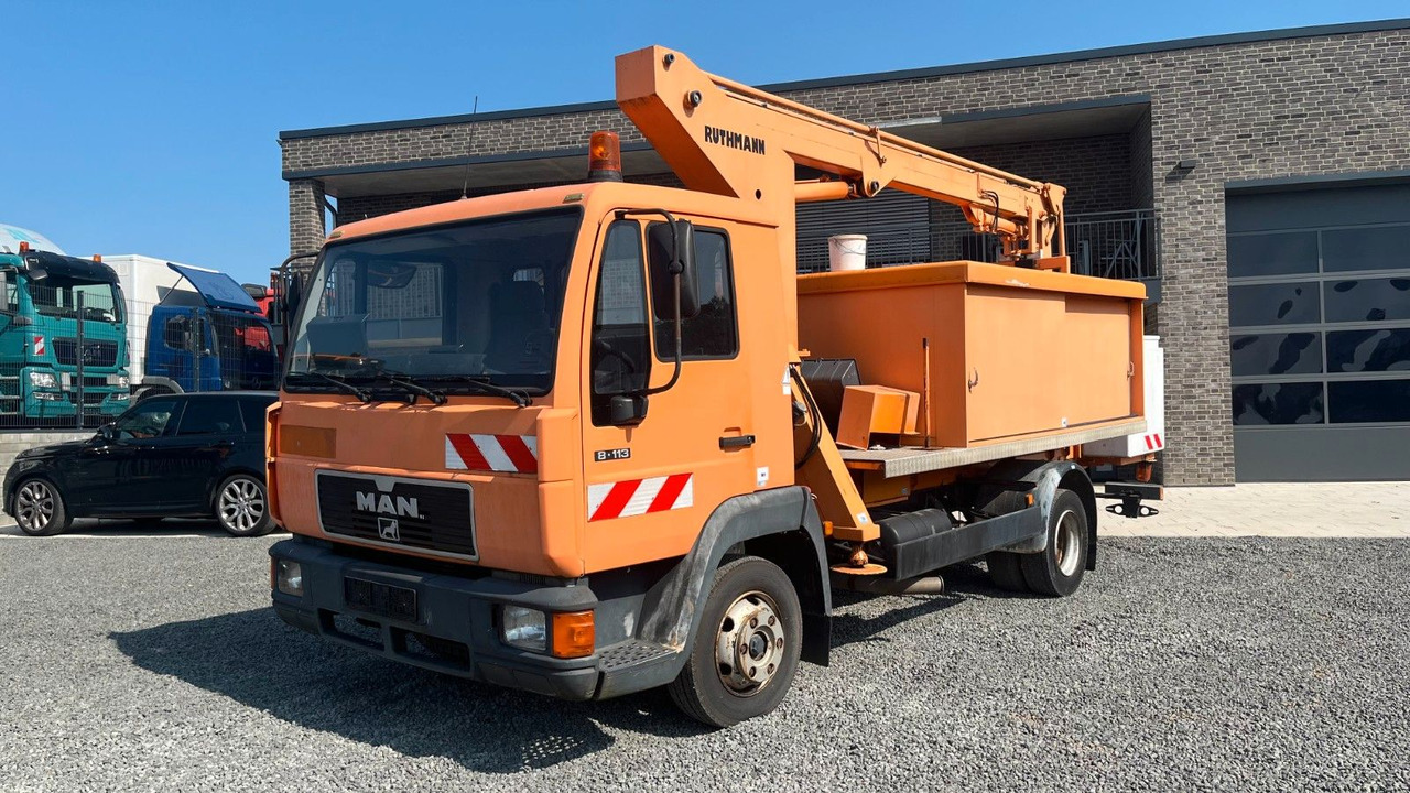 MAN 8.113 Steiger Hubarbeitsbühne Ruthmann MAN 8.113 Steiger Hubarbeitsbühne Ruthmann - Platform udara yang dipasang di truk, Van pengiriman: gambar 2 MAN 8.113 Steiger Hubarbeitsbühne Ruthmann MAN 8.113 Steiger Hubarbeitsbühne Ruthmann - Platform udara yang dipasang di truk, Van pengiriman: gambar 2