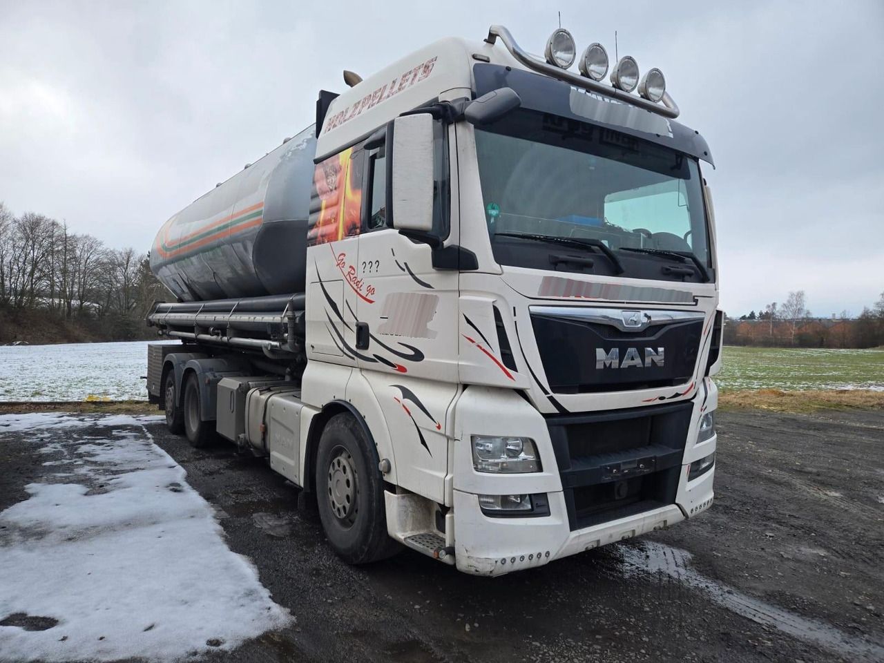 MAN TGX 26.480 Silo Waage 30.000 Ltr - Truk tangki: gambar 1 MAN TGX 26.480 Silo Waage 30.000 Ltr - Truk tangki: gambar 1
