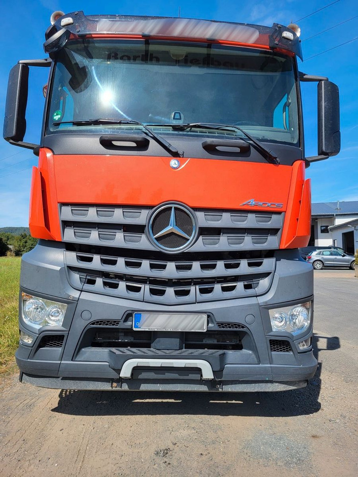 Mercedes-Benz Actros 2653 Dreiseitenkipper Meiller Bordmatik - Truk jungkit: gambar 3 Mercedes-Benz Actros 2653 Dreiseitenkipper Meiller Bordmatik - Truk jungkit: gambar 3