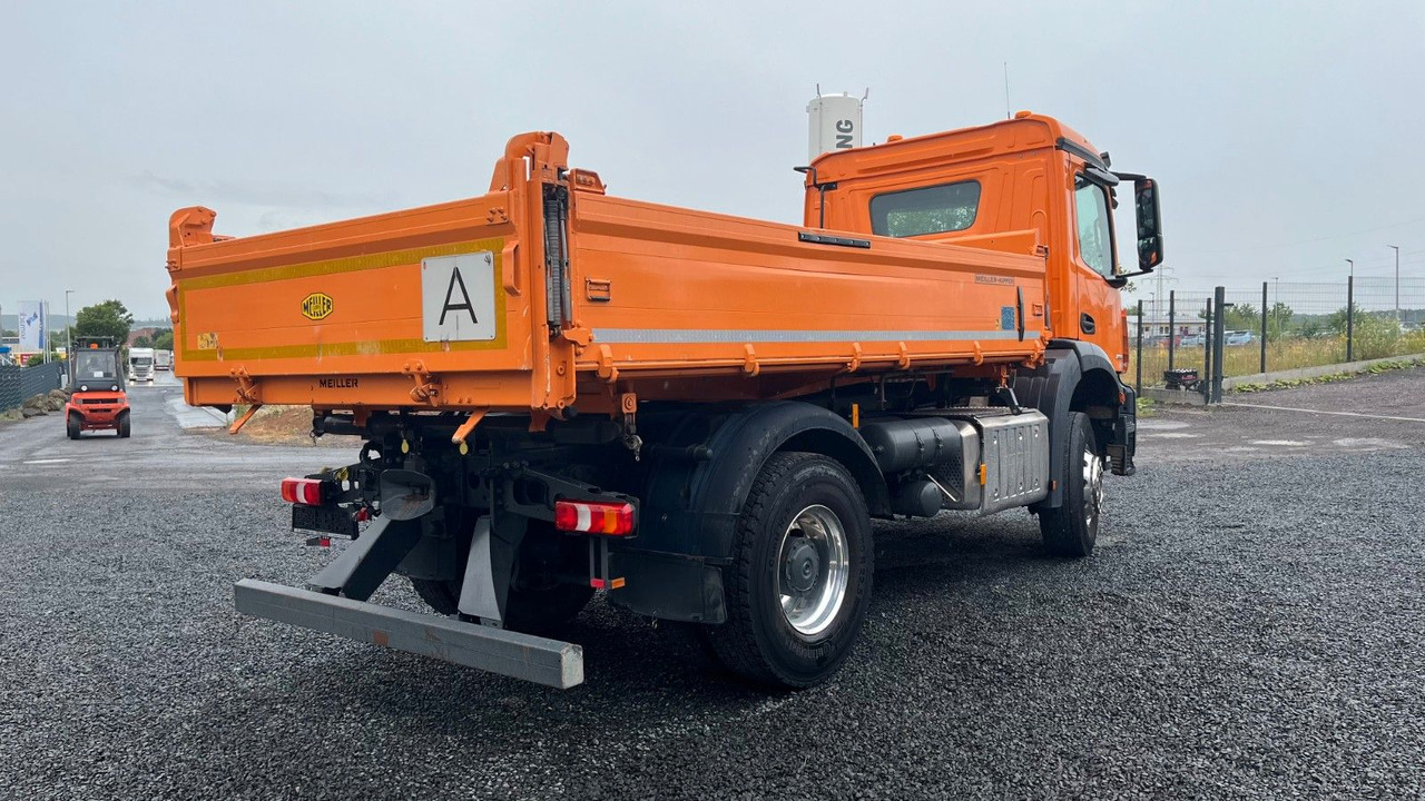 Mercedes-Benz Arocs 1835 Dreiseitenikpper Meiller - Truk jungkit: gambar 4 Mercedes-Benz Arocs 1835 Dreiseitenikpper Meiller - Truk jungkit: gambar 4