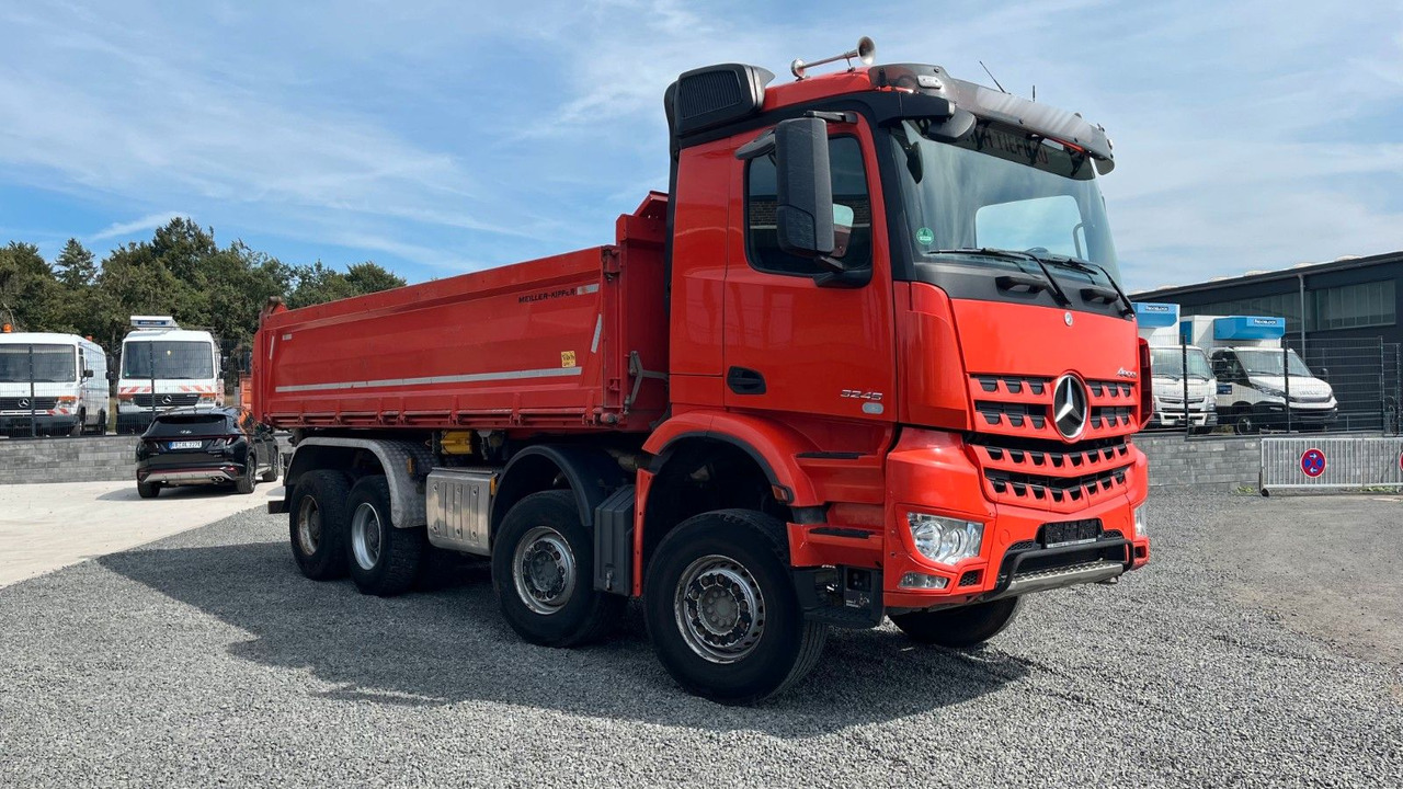 Mercedes-Benz Arocs 3245 Bordmatik Meiller Retarder - Truk jungkit: gambar 3 Mercedes-Benz Arocs 3245 Bordmatik Meiller Retarder - Truk jungkit: gambar 3