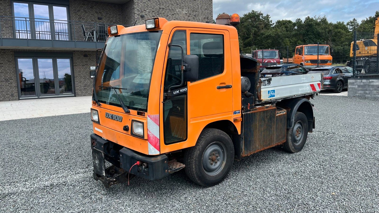 Multicar UX 100 Kipper 4x4 - Van jungkit: gambar 2 Multicar UX 100 Kipper 4x4 - Van jungkit: gambar 2