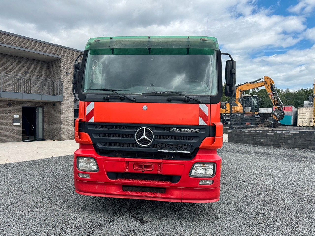 Mercedes-Benz Actros 2641 LS 6x4 Asphaltkocher 6x4 - Truk: gambar 4 Mercedes-Benz Actros 2641 LS 6x4 Asphaltkocher 6x4 - Truk: gambar 4