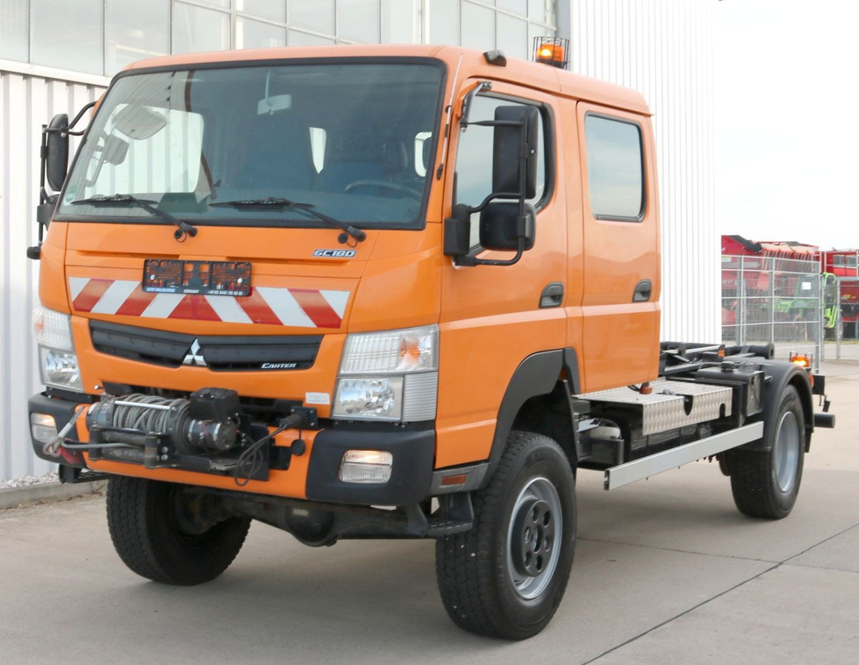 Mitsubishi CANTER 6C180 DOKA 4x4 KLIMA WINDE Standhz. 37tkm - Truk sasis: gambar 1 Mitsubishi CANTER 6C180 DOKA 4x4 KLIMA WINDE Standhz. 37tkm - Truk sasis: gambar 1