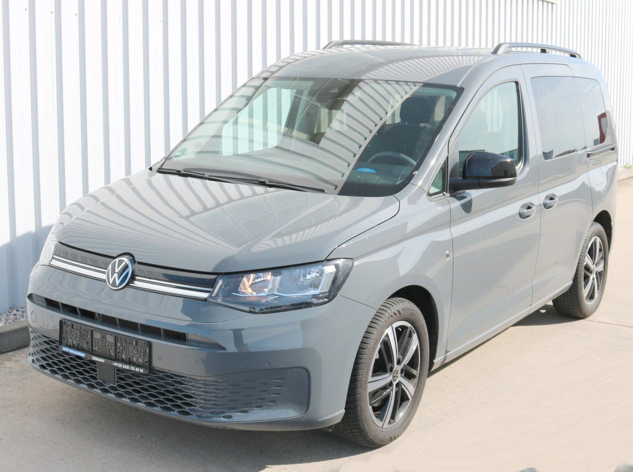 Volkswagen Caddy Life 2.0 TDI App Connect NAVI super Ausst. - Mobil: gambar 1 Volkswagen Caddy Life 2.0 TDI App Connect NAVI super Ausst. - Mobil: gambar 1