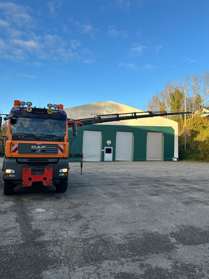 MAN TGA 28.400 6x-4BL Palfinger 23002 - Truk jungkit, Truk derek: gambar 3 MAN TGA 28.400 6x-4BL Palfinger 23002 - Truk jungkit, Truk derek: gambar 3