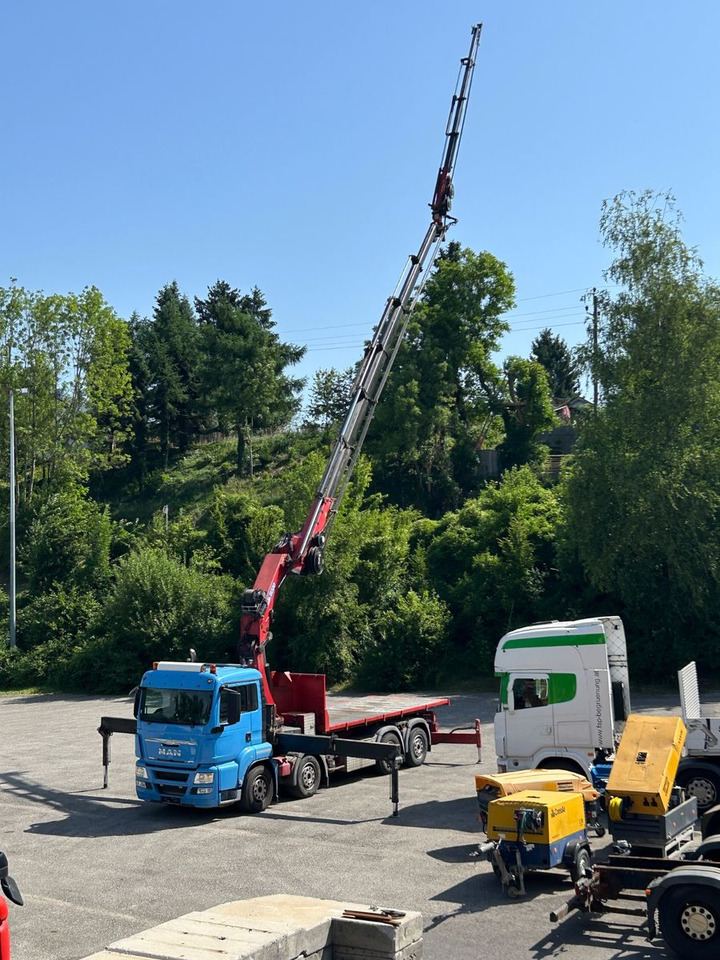 MAN TGS 8x2 mit HMF Kran 6020 Jip Winde - Truk derek: gambar 2 MAN TGS 8x2 mit HMF Kran 6020 Jip Winde - Truk derek: gambar 2